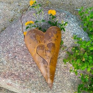 Rustic Metal Heart Flower/Plant Holder - Garden Art, 20" Including Hanger